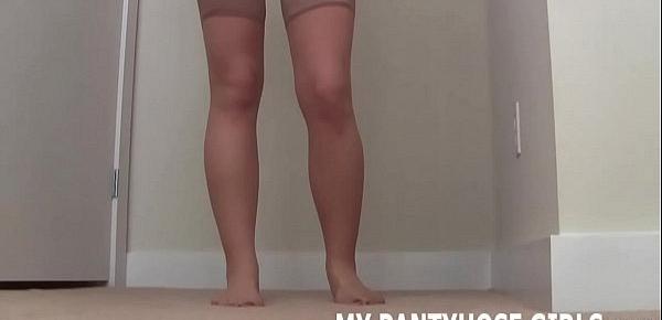  Are you getting addicted me to in my pantyhose JOI